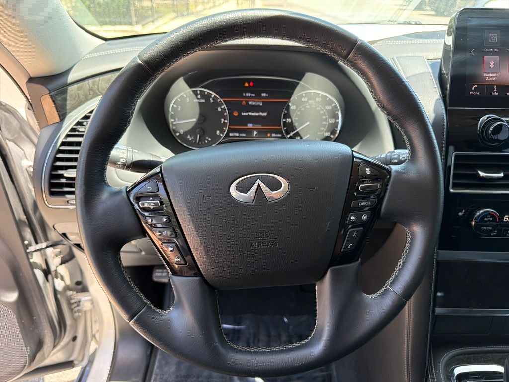 2022 INFINITI QX80 LUXE