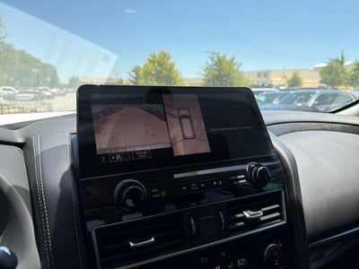 2022 INFINITI QX80 LUXE