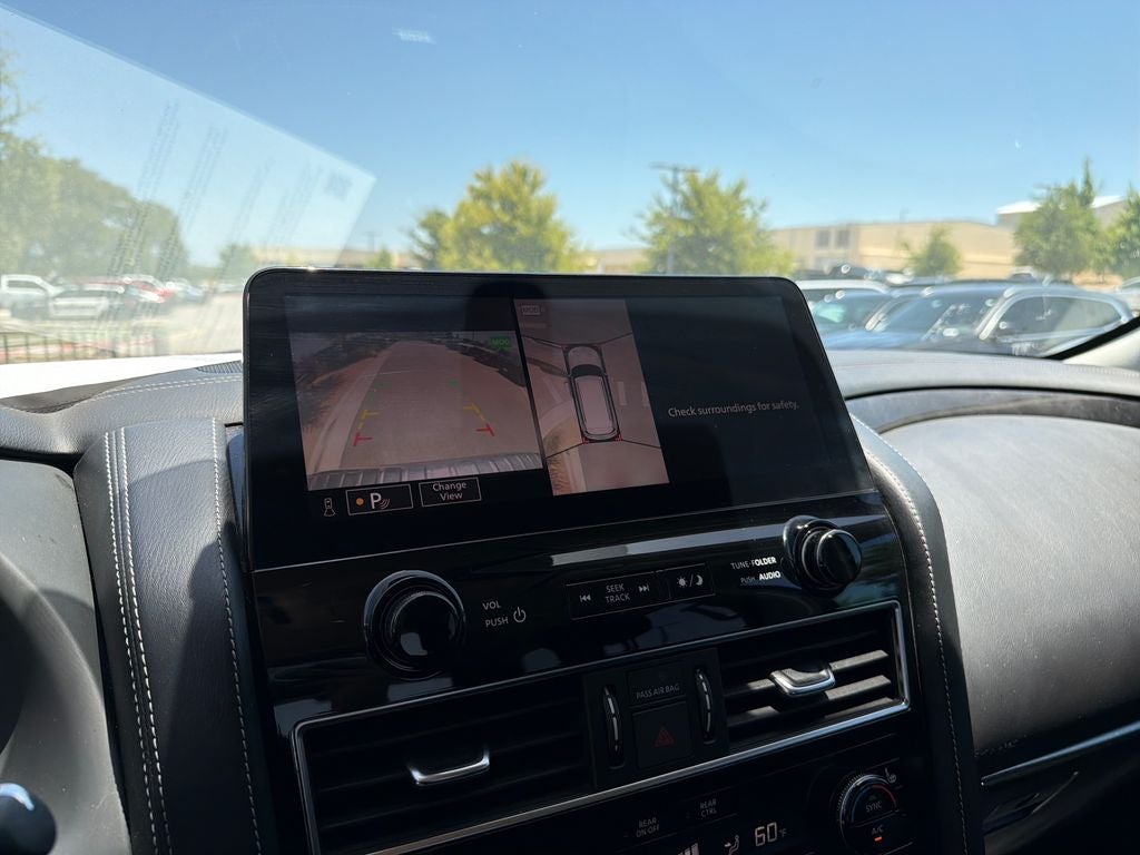 2022 INFINITI QX80 LUXE