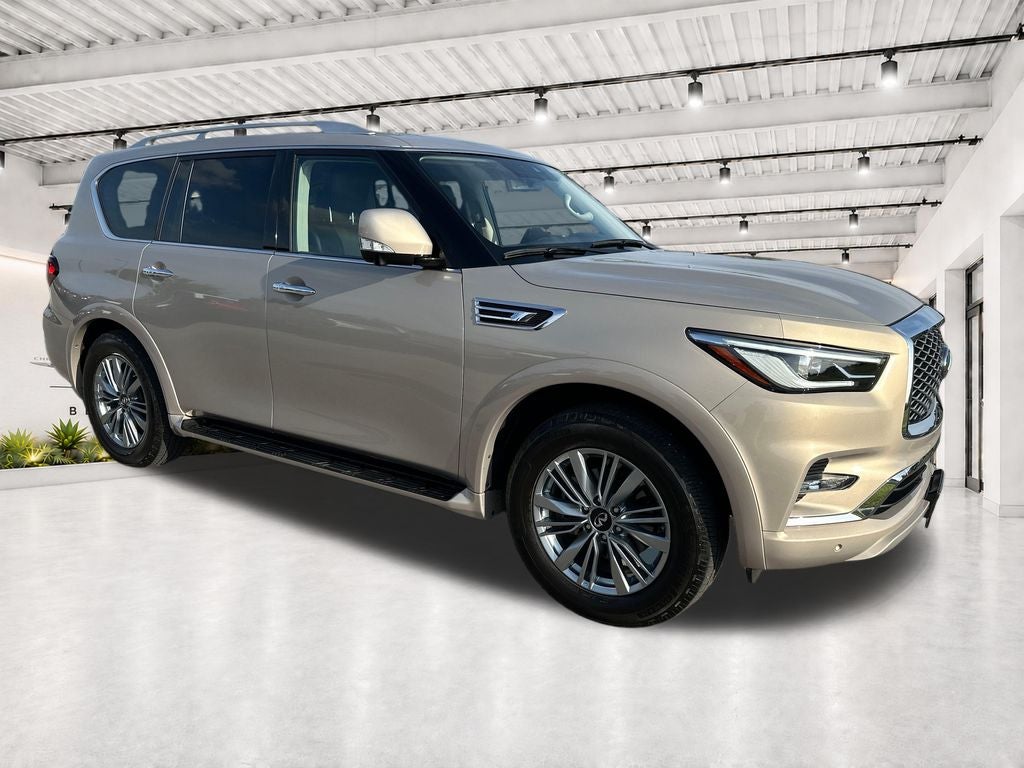 2022 INFINITI QX80 LUXE