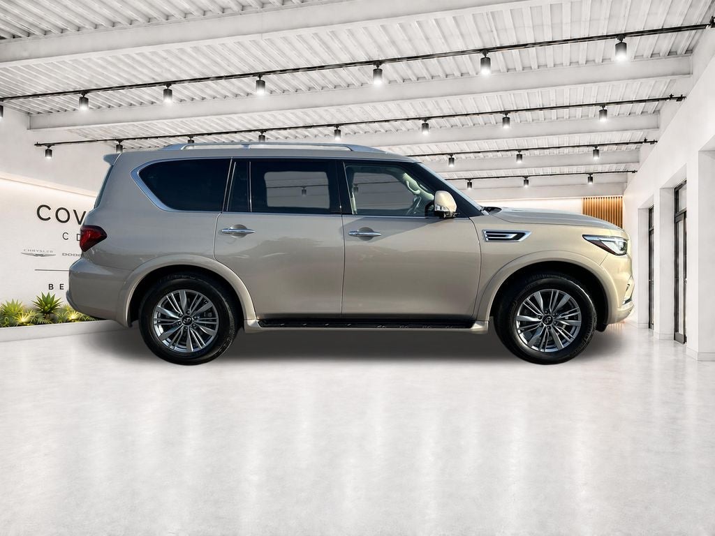 2022 INFINITI QX80 LUXE