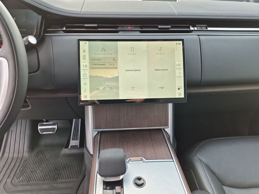 2024 Land Rover Range Rover SE LWB