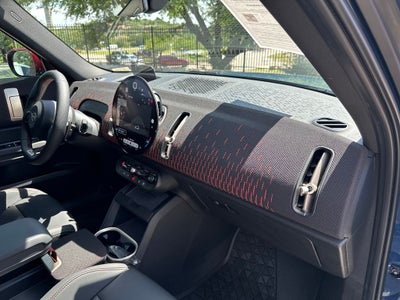 2026 MINI John Cooper Works Countryman Signature Plus