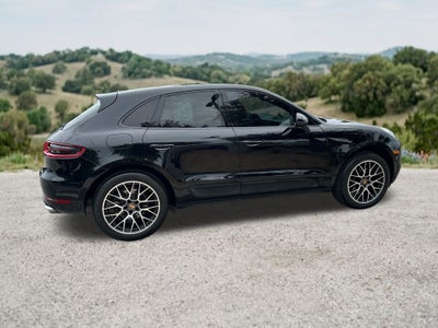 2018 Porsche Macan Base