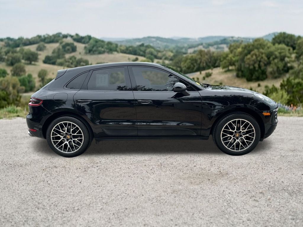 2018 Porsche Macan Base