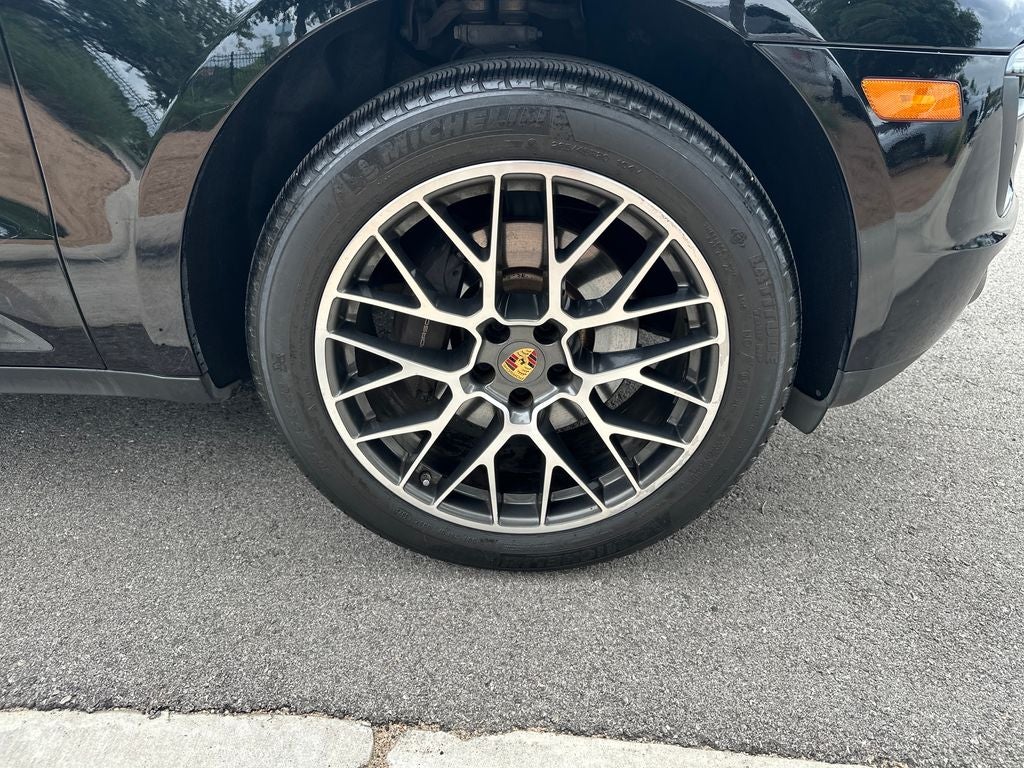 2018 Porsche Macan Base