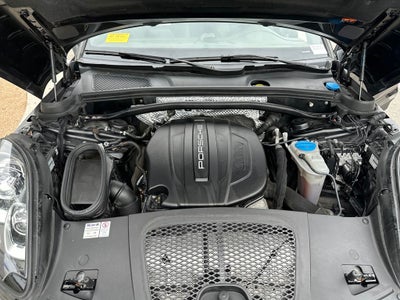 2018 Porsche Macan Base