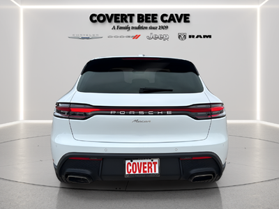 2024 Porsche Macan Base