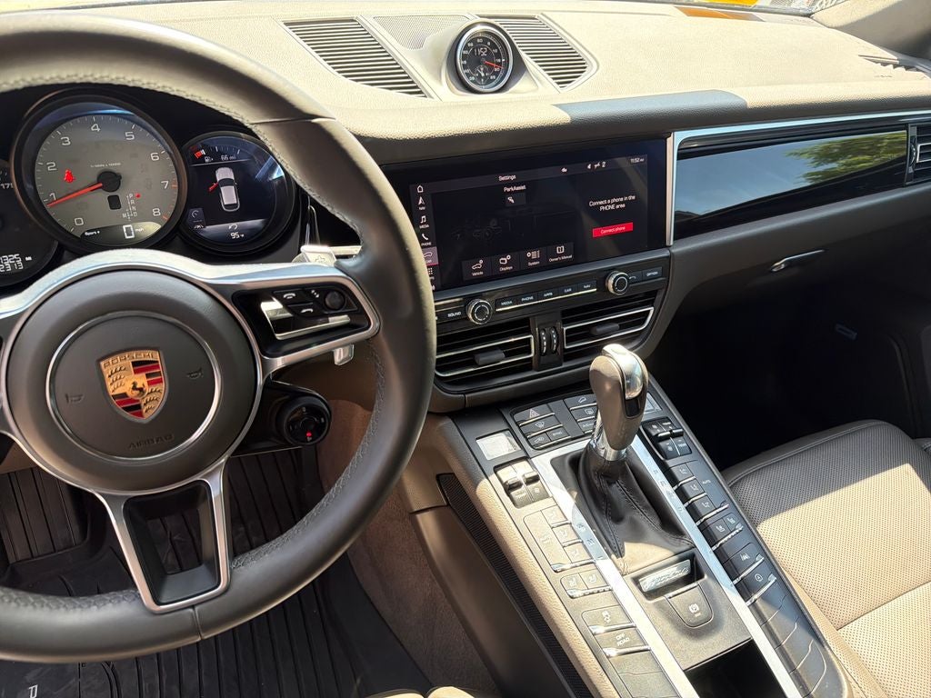 2020 Porsche Macan S