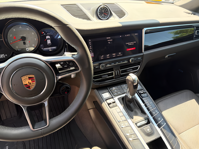 2020 Porsche Macan S