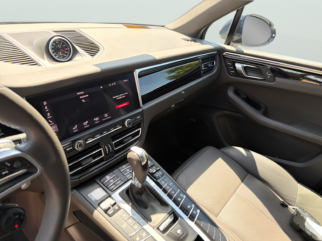 2020 Porsche Macan S