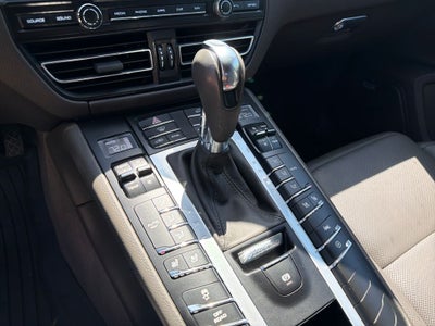2020 Porsche Macan S