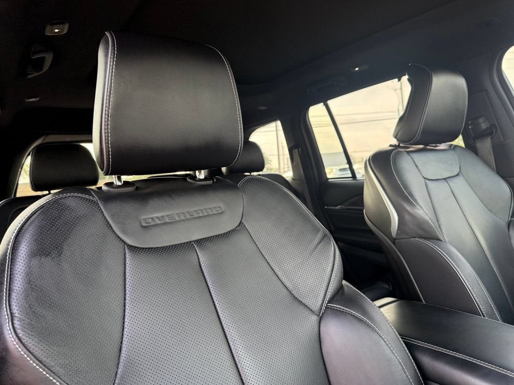 2023 Jeep Grand Cherokee Overland 4x4