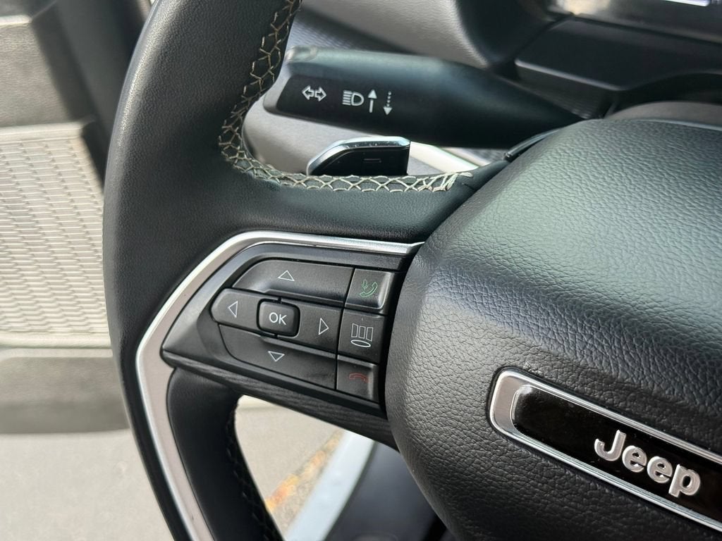 2023 Jeep Grand Cherokee L Altitude 4x2