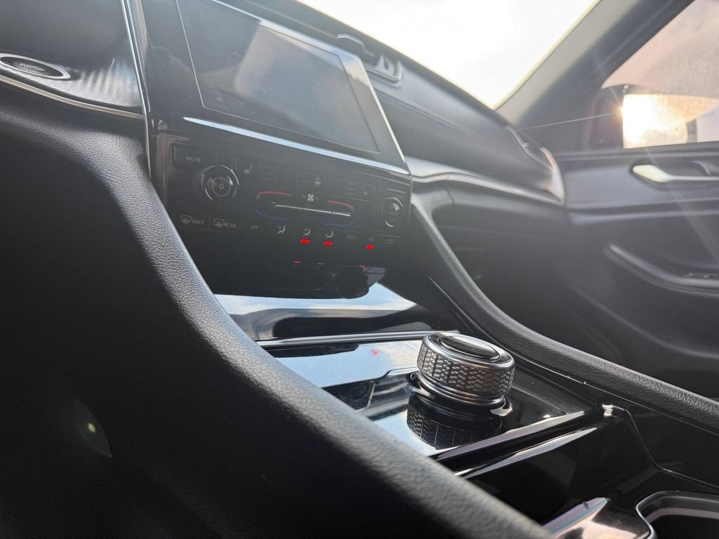 2023 Jeep Grand Cherokee L Altitude 4x2