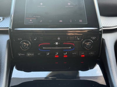 2023 Jeep Grand Cherokee L Altitude 4x2