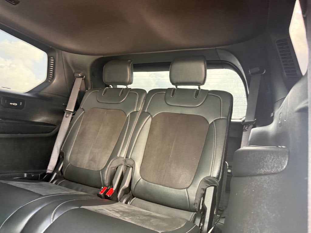 2023 Jeep Grand Cherokee L Altitude 4x2