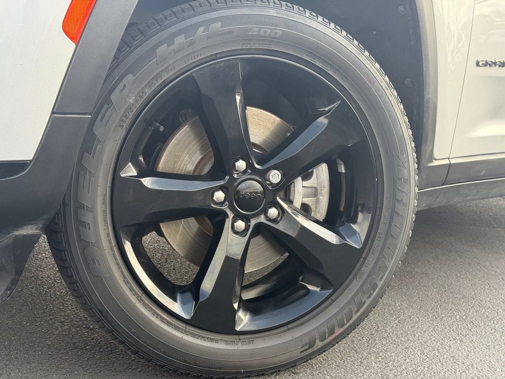 2023 Jeep Grand Cherokee L Altitude 4x2
