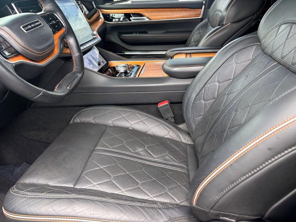 2022 Jeep Grand Wagoneer Series III