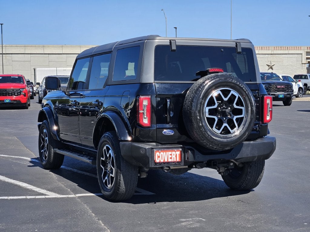 2022 Ford Bronco Base