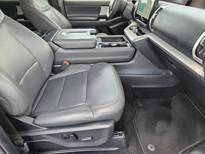 2025 Ford Expedition Active MAX