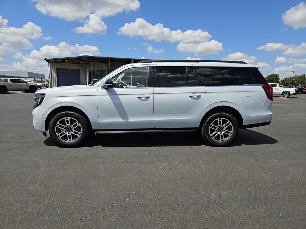 2025 Ford Expedition Active MAX