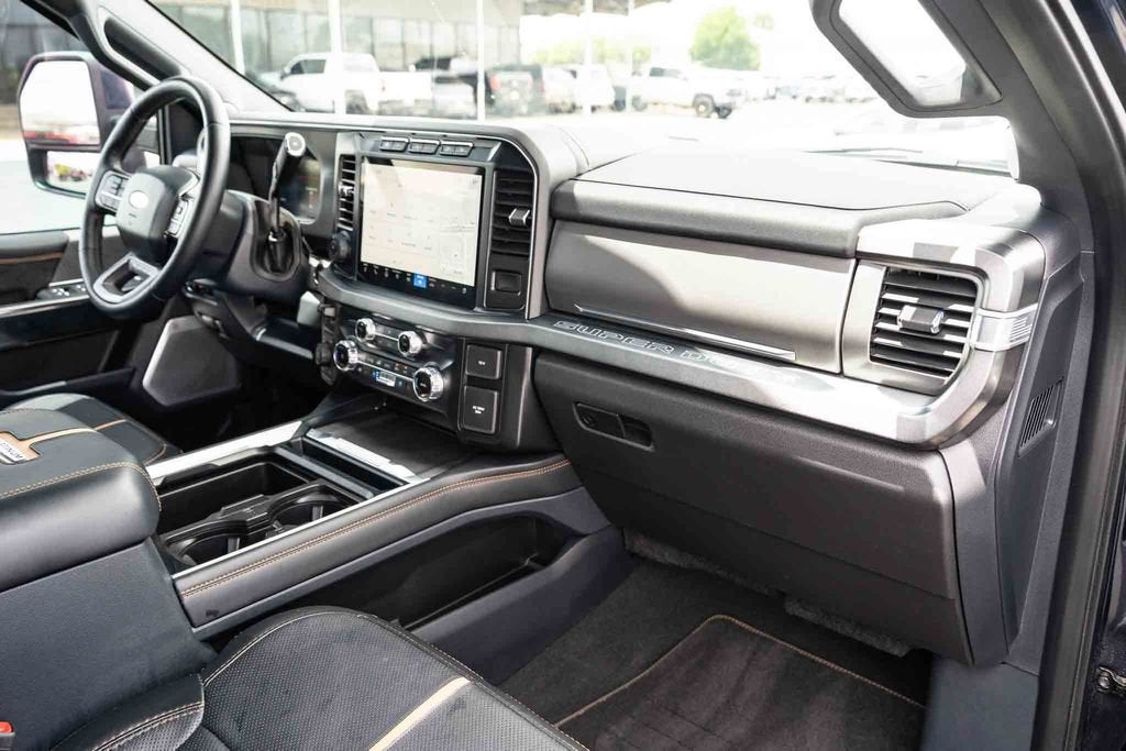 2024 Ford F-250 Platinum