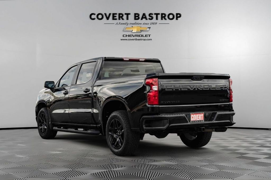 2025 Chevrolet Silverado 1500 Custom