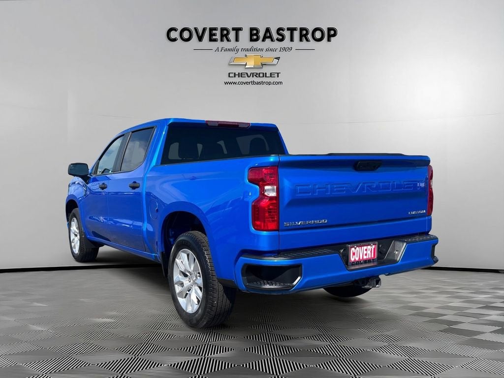 2025 Chevrolet Silverado 1500 Custom