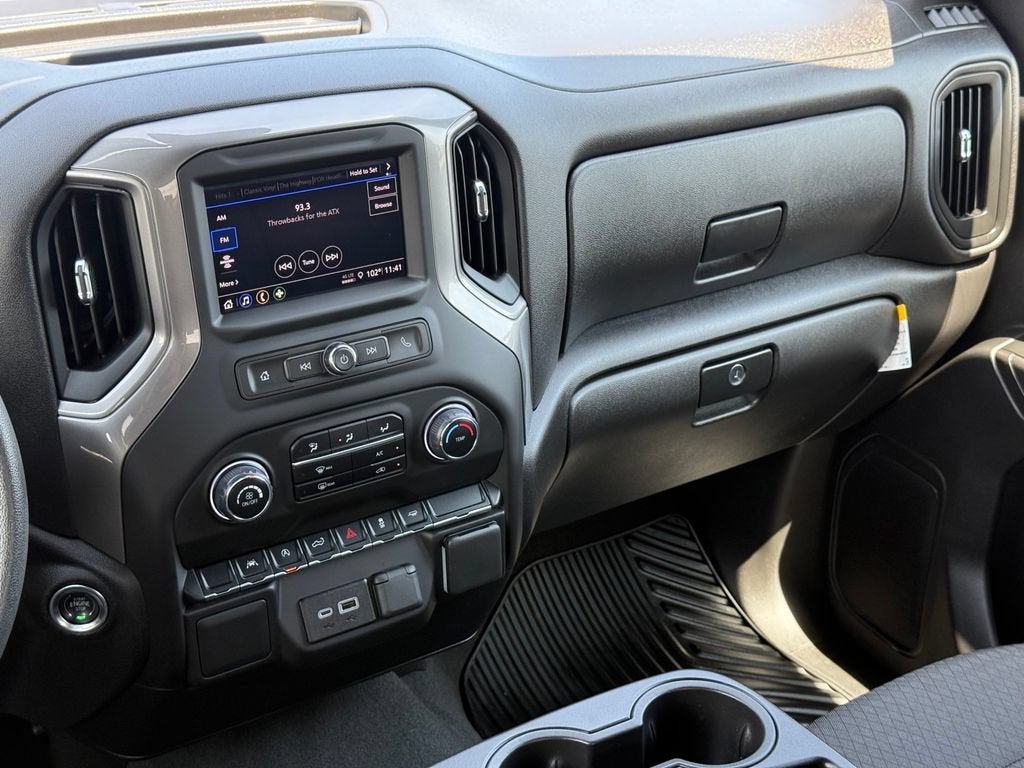 2025 Chevrolet Silverado 1500 Custom