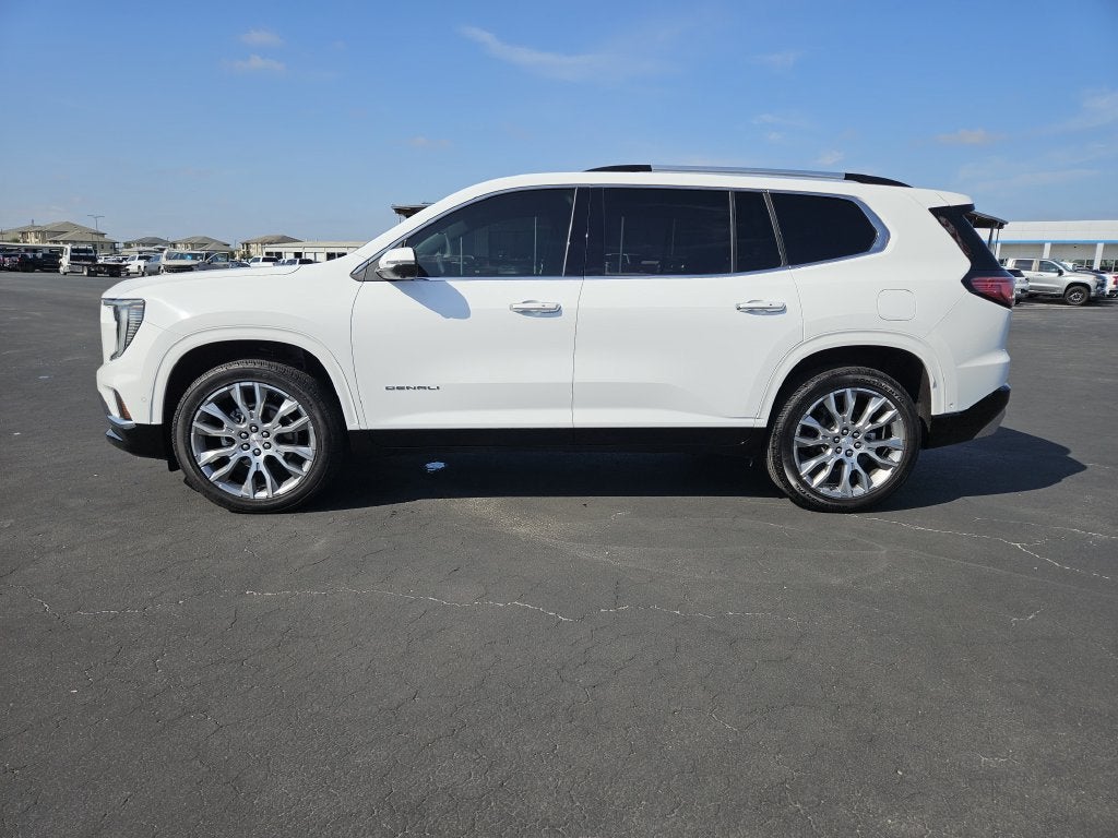 2026 GMC Acadia Denali