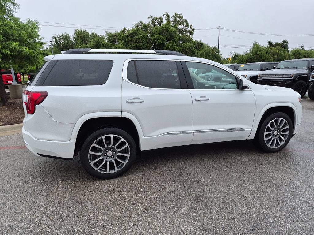 2022 GMC Acadia Denali
