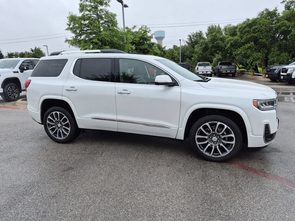 2022 GMC Acadia Denali