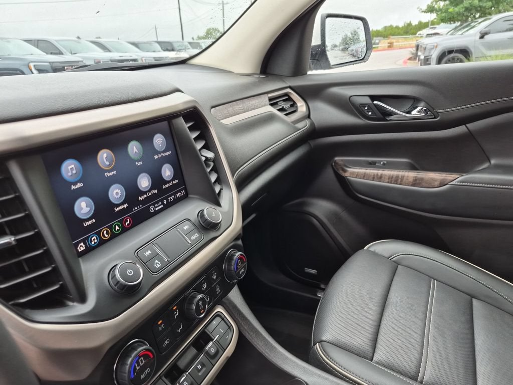 2022 GMC Acadia Denali