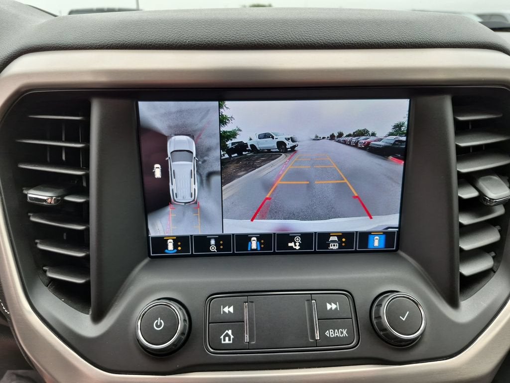 2022 GMC Acadia Denali