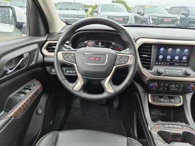2022 GMC Acadia Denali