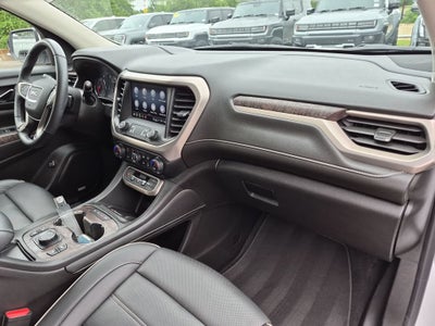2022 GMC Acadia Denali