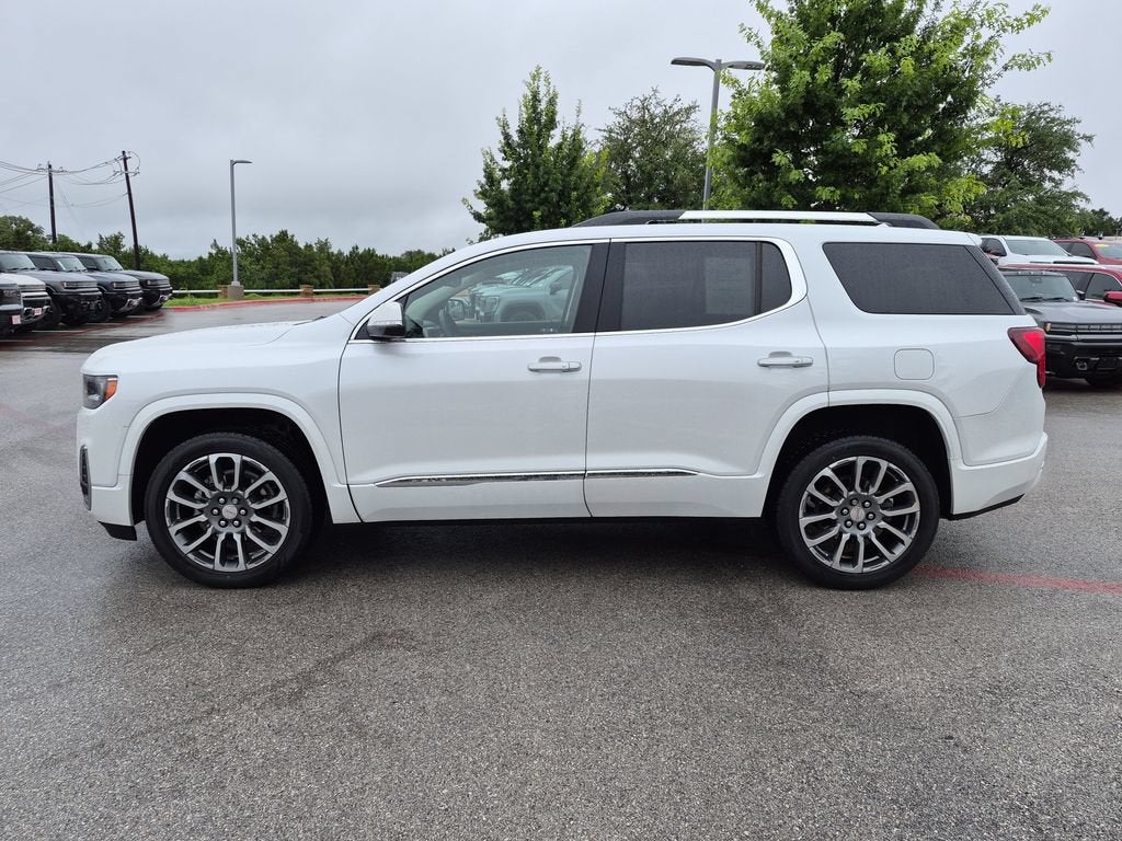 2022 GMC Acadia Denali