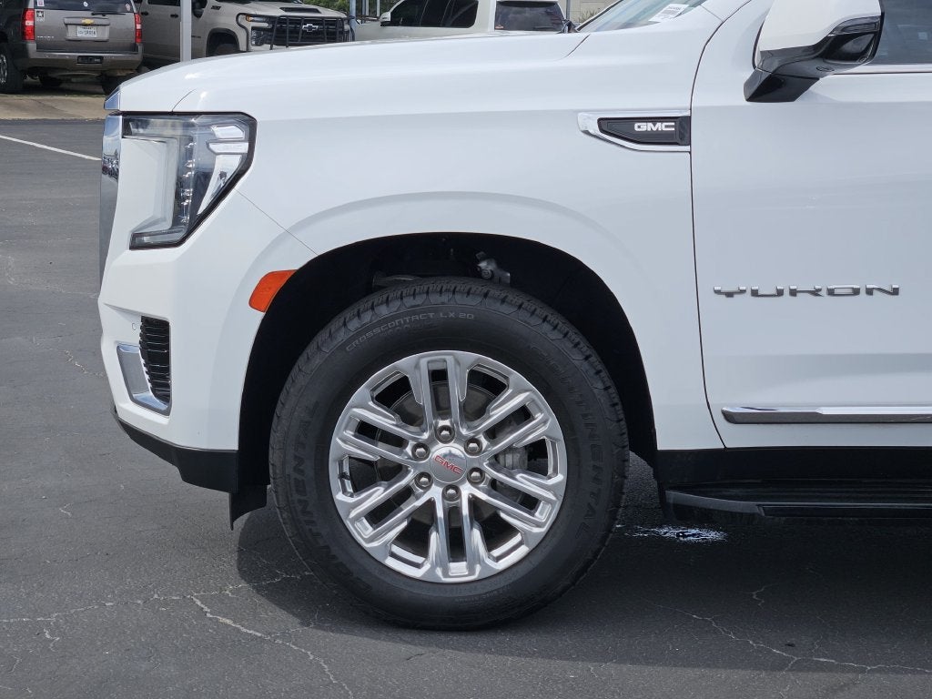 2023 GMC Yukon SLT