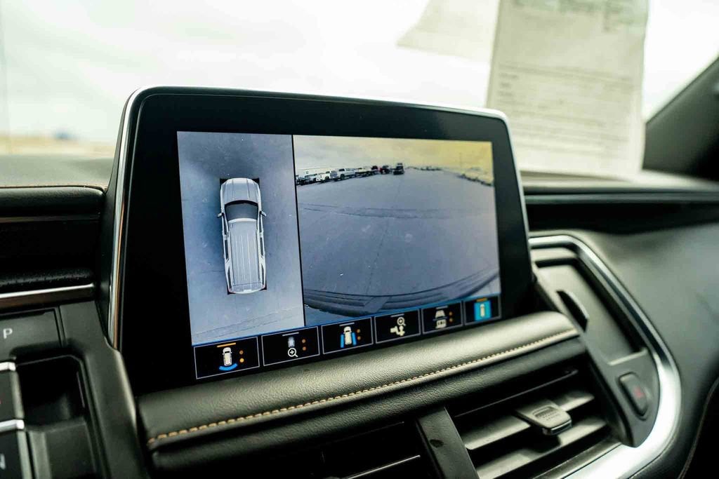 2021 GMC Yukon XL AT4