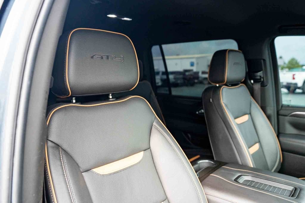2021 GMC Yukon XL AT4