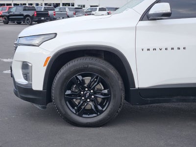2022 Chevrolet Traverse LT Cloth