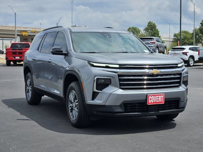 2025 Chevrolet Traverse LT