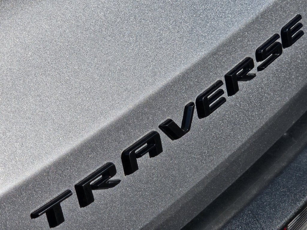 2025 Chevrolet Traverse Z71