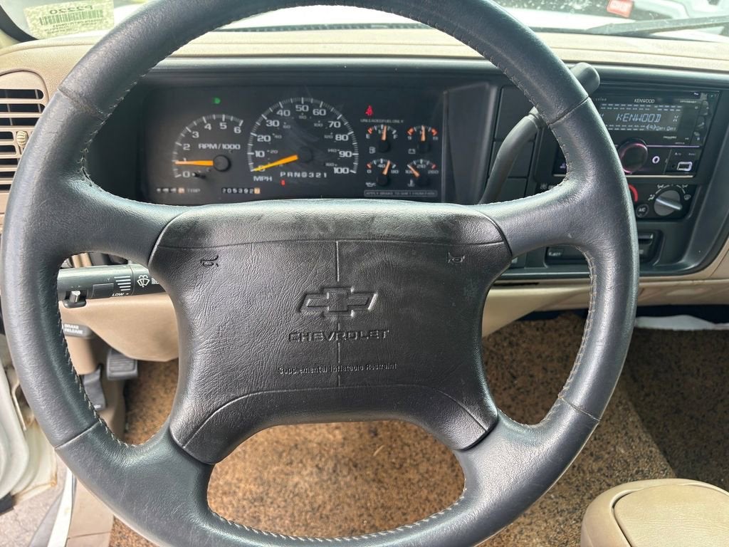1997 Chevrolet Suburban 4DR 4WD 2500