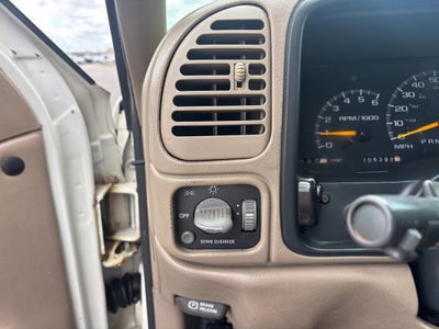 1997 Chevrolet Suburban 4DR 4WD 2500