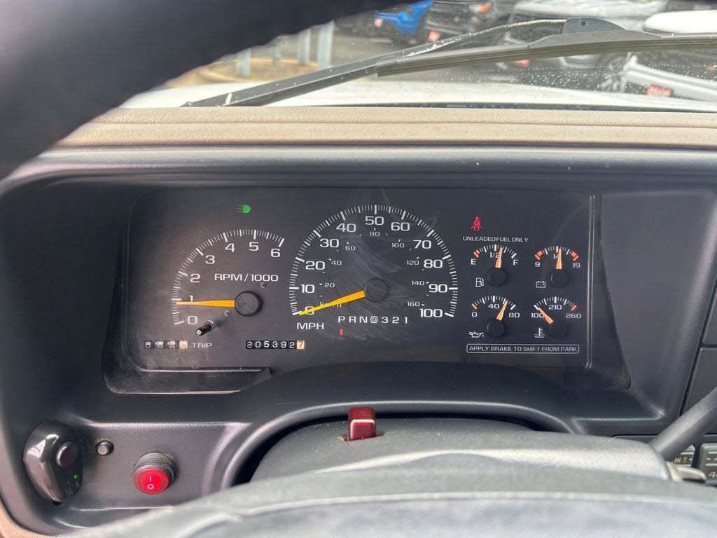 1997 Chevrolet Suburban 4DR 4WD 2500