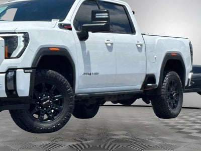 2024 GMC Sierra 2500 HD AT4