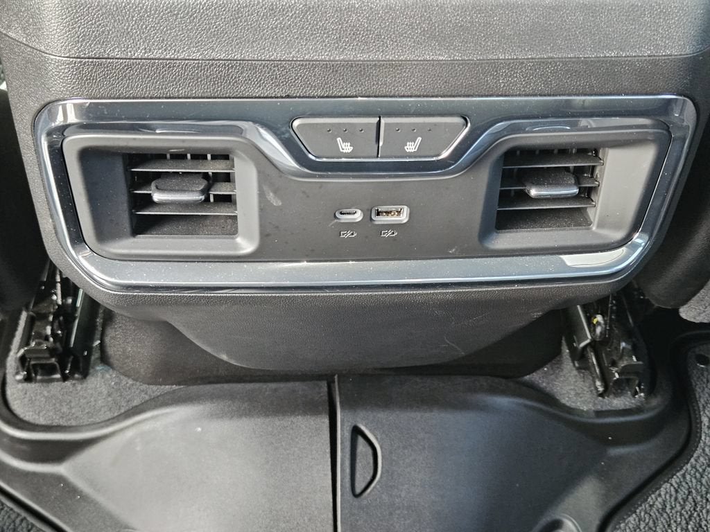 2024 GMC Sierra 3500 HD Denali