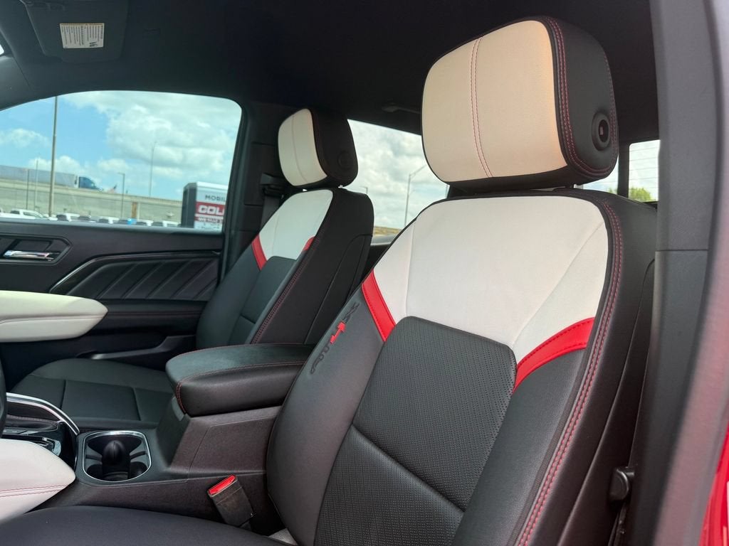 2023 GMC Canyon AT4X